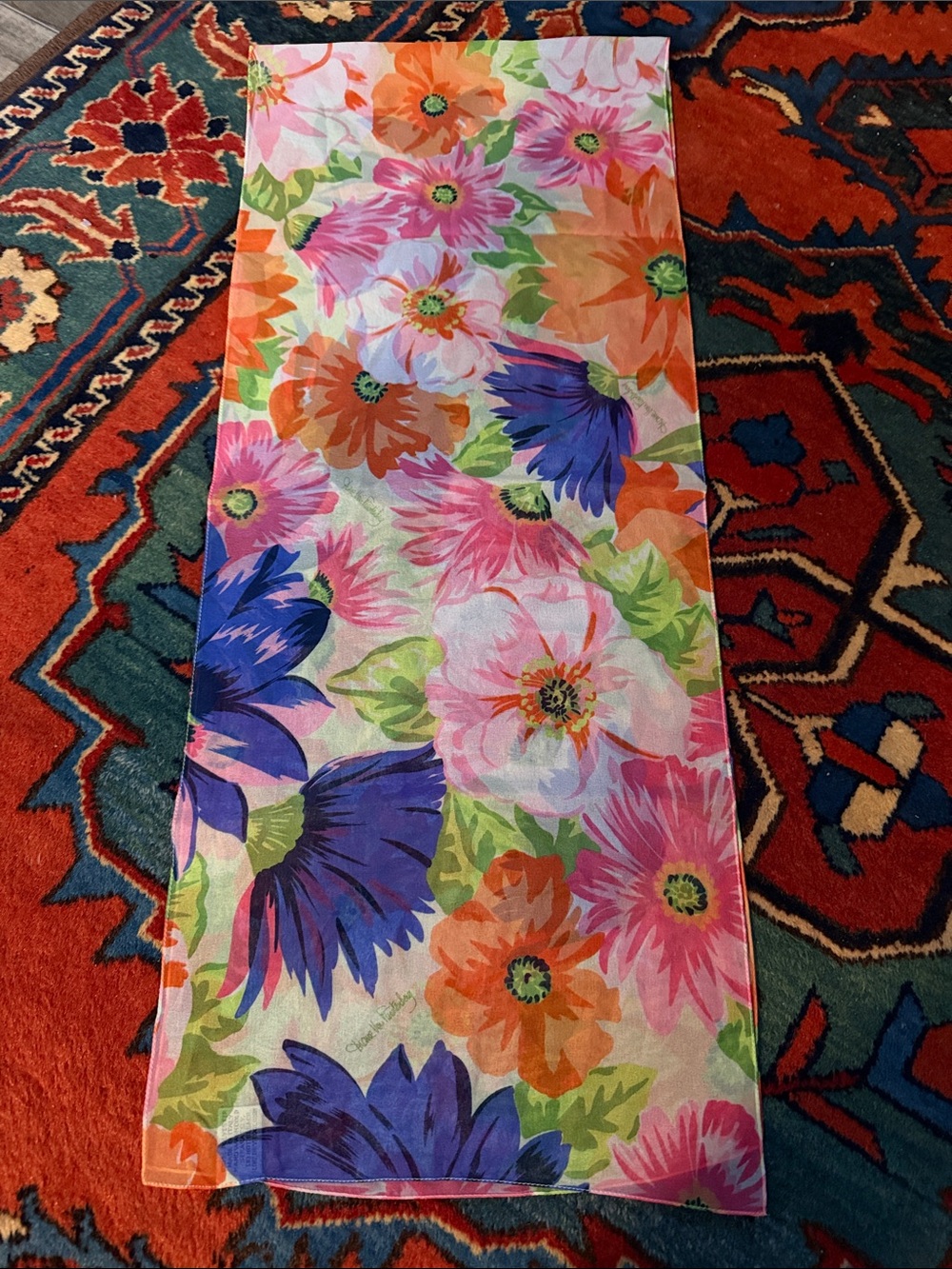 Vintage 80's Diane Von Furstenberg colorful floral design